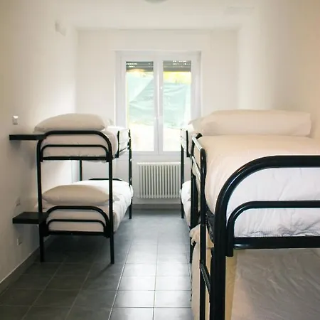 Indomita Alps Albergue Castione Andevenno