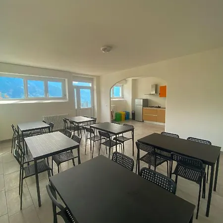 Indomita Alps Albergue Castione Andevenno